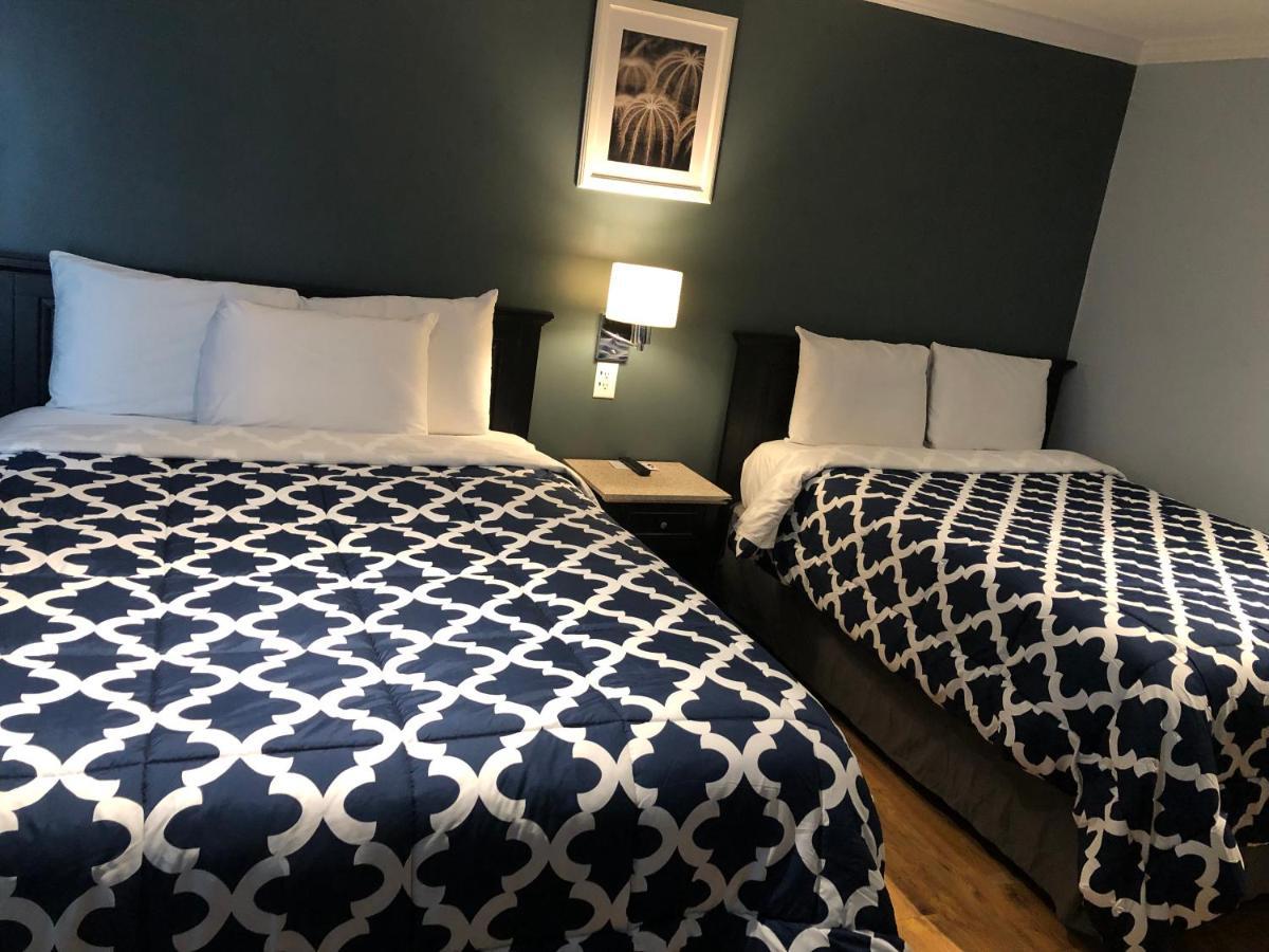 Jones Beach Hotel Wantagh Esterno foto